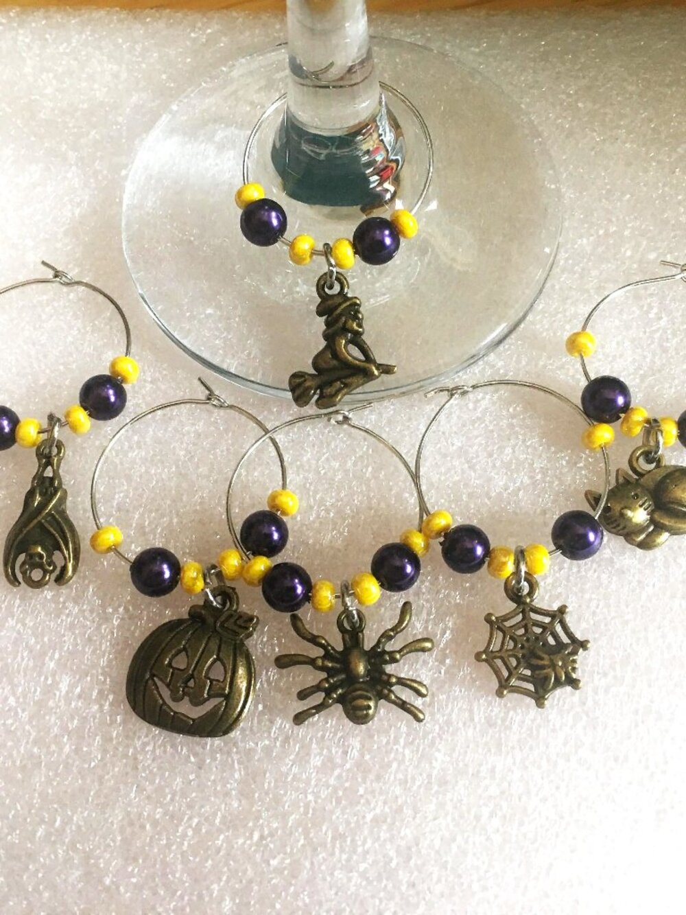6‑Piece Halloween Drink Marker Set – Wine Glass Charms – Party Décor